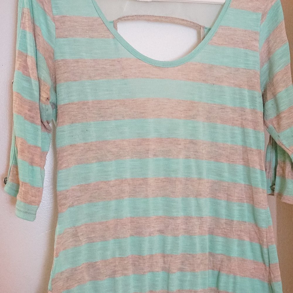 Vanity 1/4 sleeve top